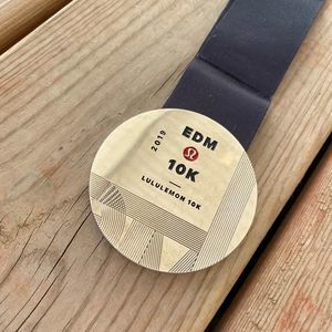 Lululemon Edmonton 10K 2019 Medal